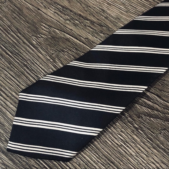 Vintage Orient Necktie #3 - Picture 5 of 5